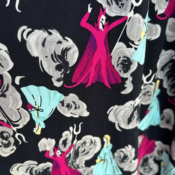 Trashy Diva Peek a Boo Tie Temptation Dress - Picture 10 of 14